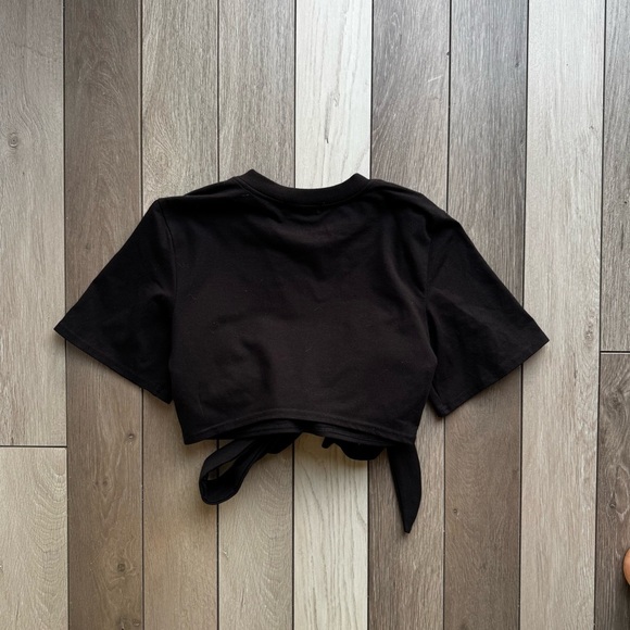 H:ours Black Tie-Front Crop Top. Size: Small Excellent Condition. - Picture 4 of 4